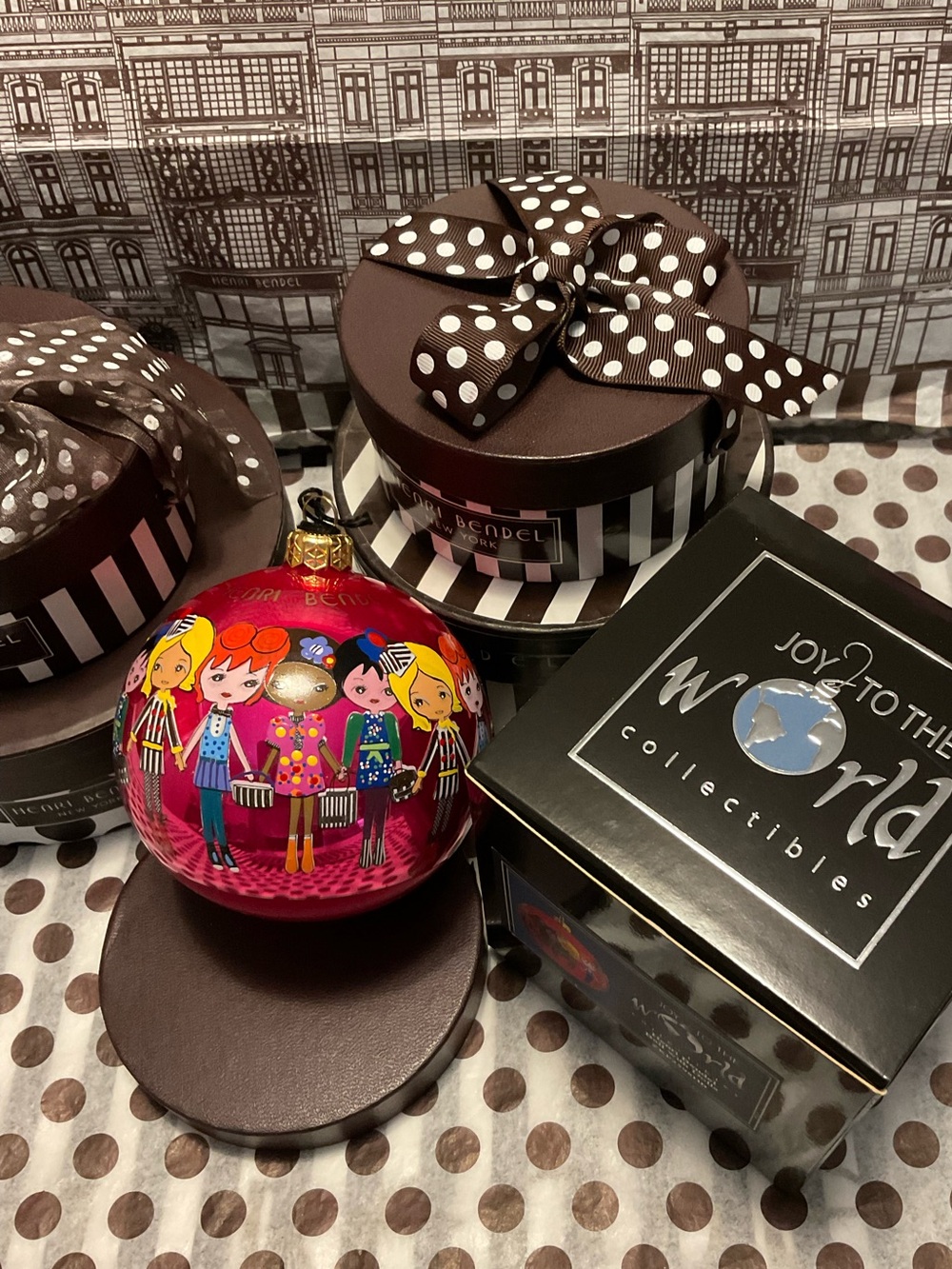 Rare Henri Bendel Joy to the World Bendel Dolls Ornament with Tag & Original Box - Picture 12 of 16